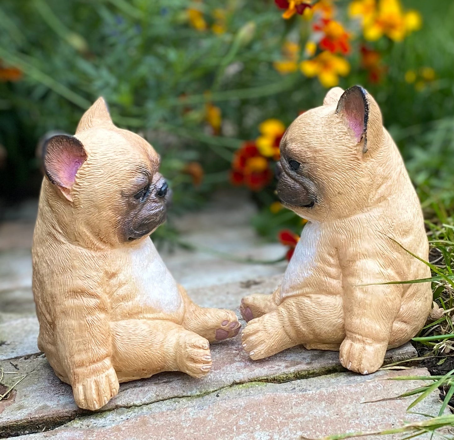 French Bulldog Sitting Dog Concrete Statue, Frenchie Dog Statue, Frenchie Dog Ornament, Indoor/Outdoor Statue