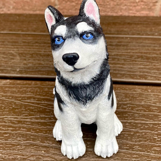 Husky/Malamute Dog Statue, Husky Dog Figurine, Indoor/Outdoor Concrete Statue