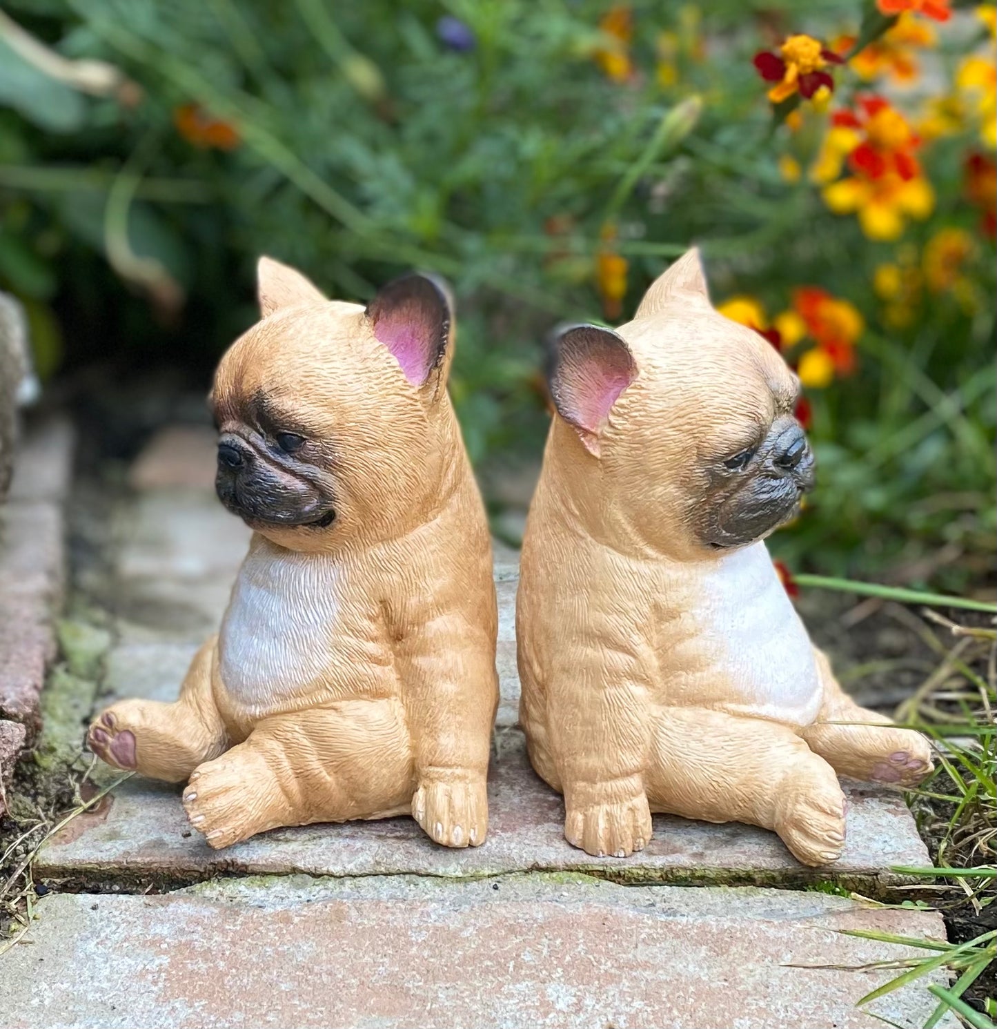 French Bulldog Sitting Dog Concrete Statue, Frenchie Dog Statue, Frenchie Dog Ornament, Indoor/Outdoor Statue