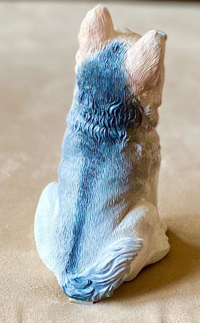 Husky/Malamute Dog Statue, Husky Dog Figurine, Indoor/Outdoor Concrete Statue