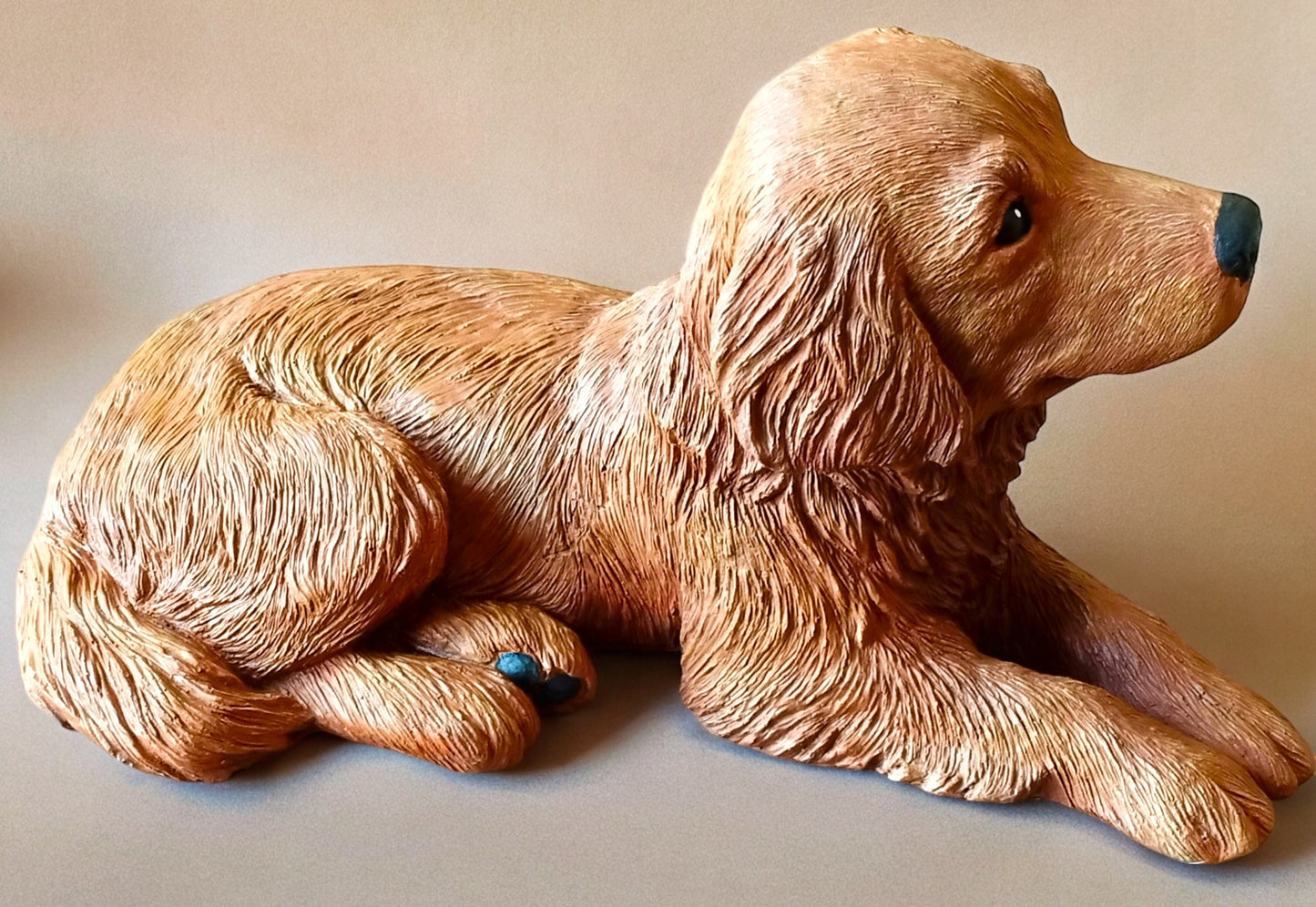 Golden RetrieverDog Concrete Garden Statue, Golden Retriever Indoor/Outdoor Statue