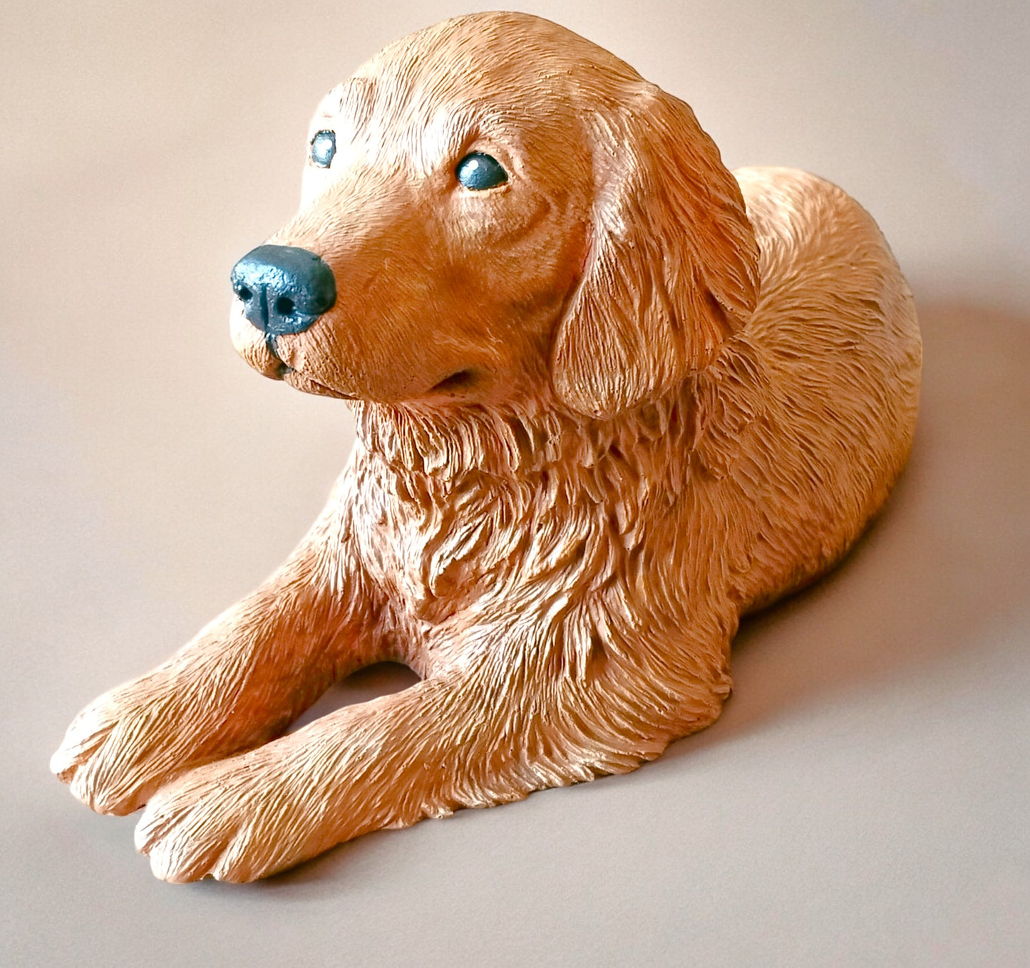 Golden RetrieverDog Concrete Garden Statue, Golden Retriever Indoor/Outdoor Statue