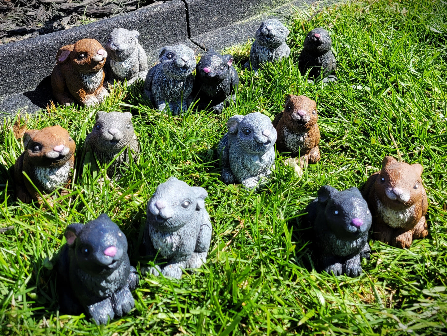 Bunny Statue Ornament, Rabbit Statue, Happy Bunny Garden Statue, Hare Statue, Indoor/Outdoor Statue