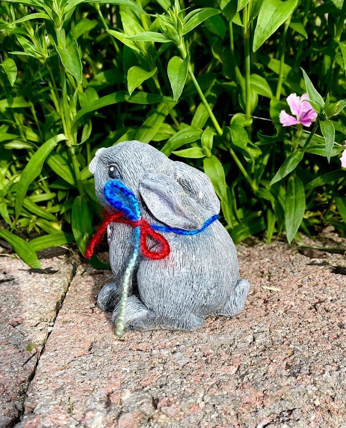 Bunny Statue Ornament, Rabbit Statue, Happy Bunny Garden Statue, Hare Statue, Indoor/Outdoor Statue