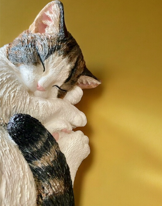 Cat Statue, Cat Ornament, Short Haired Cat Statue, Indoor/Outdoor