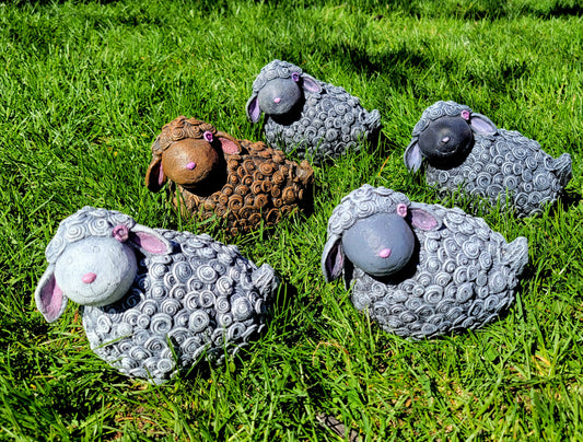 Sheep/Lamb Statue, Sheep/Lamb Ornament, Concrete Lamb/Sheep Indoor/Outdoor Statue