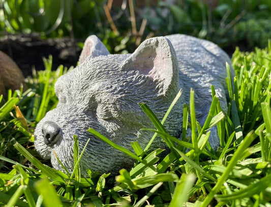 Drowsy Dog Concrete Statue, Dog Sleeping Statue, Dog Statue, Dog Ornament Indoor/Outdoor