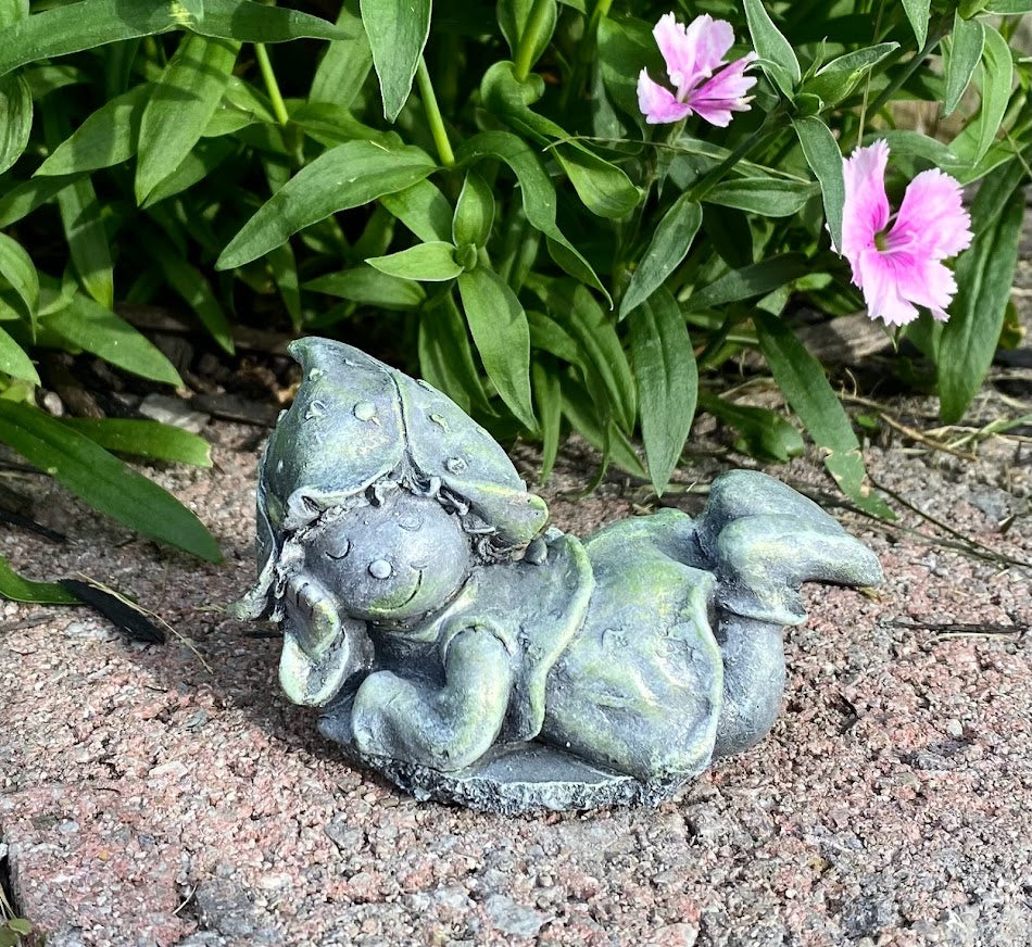 Pixies Small, Pixie Garden Ornament, Fairy Statue, Pixie Statue, Magic Garden, Fairy Garden, Indoor/Outdoor Statue